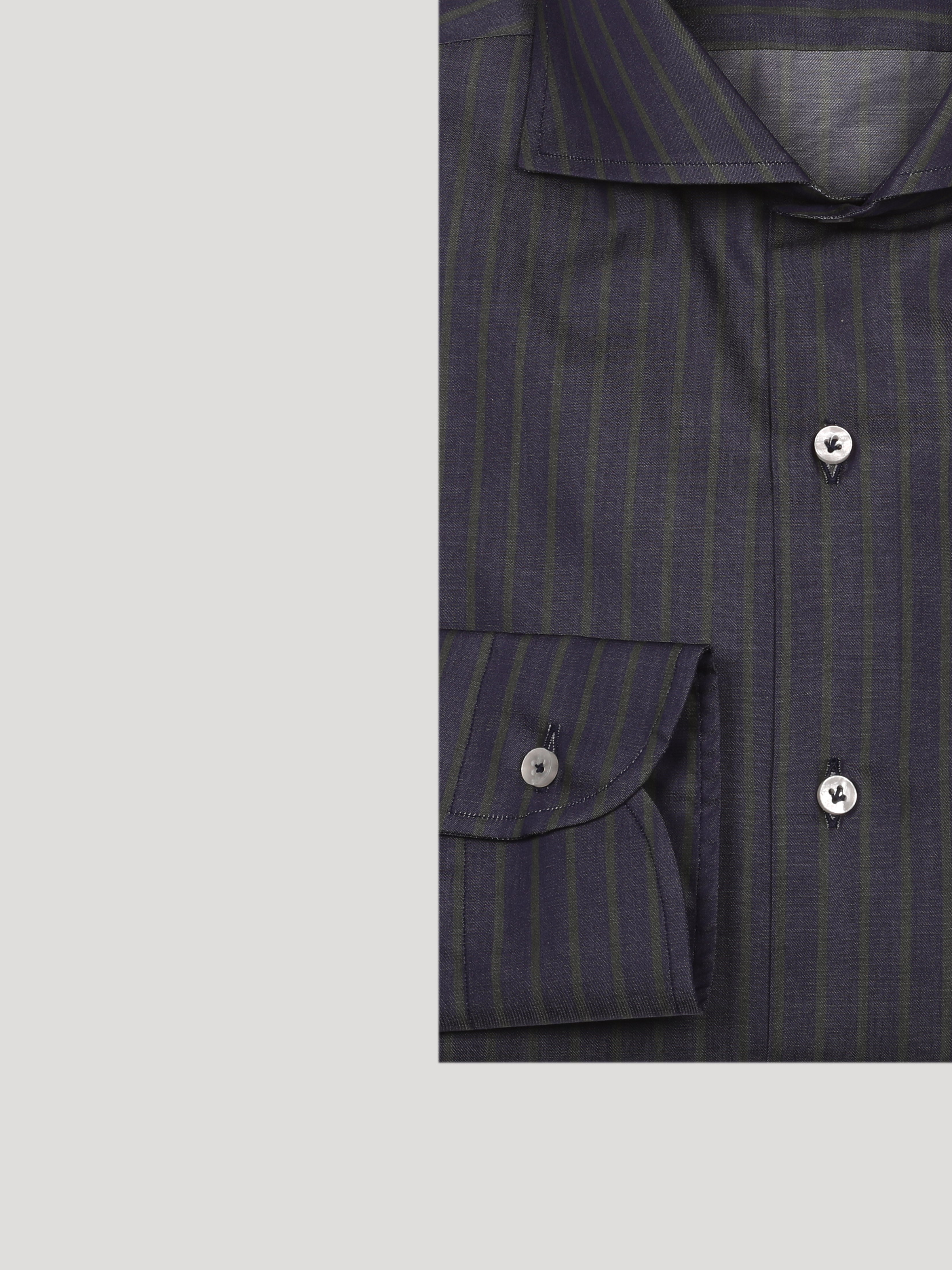 Camicia Slim Sartoriale Collo Mezzo Francese Soft Made In Italy Monviso Riga Verde
