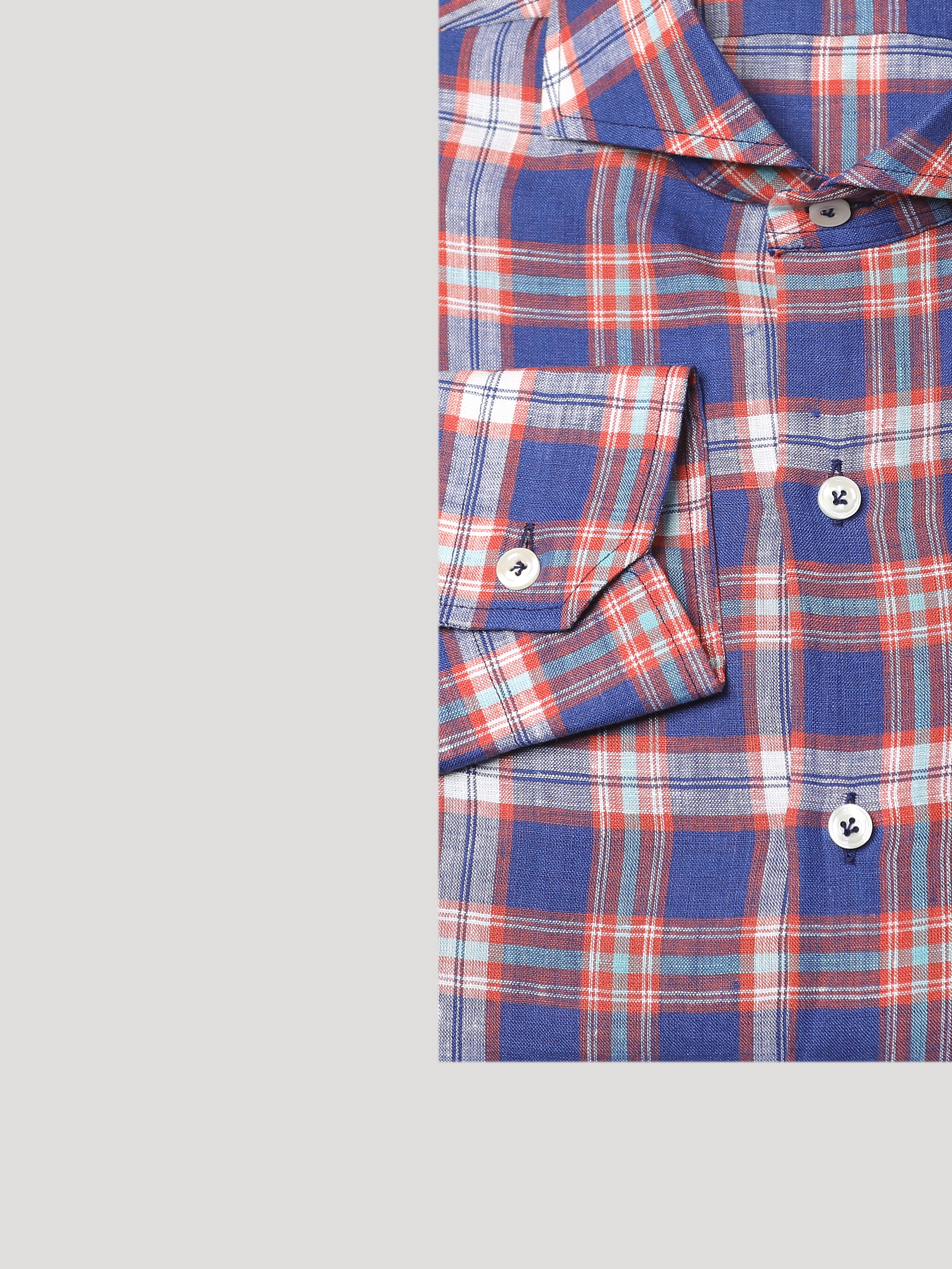 Camicia Slim Fit Sartoriale Di Lino Collo Mezzo Francese Soft