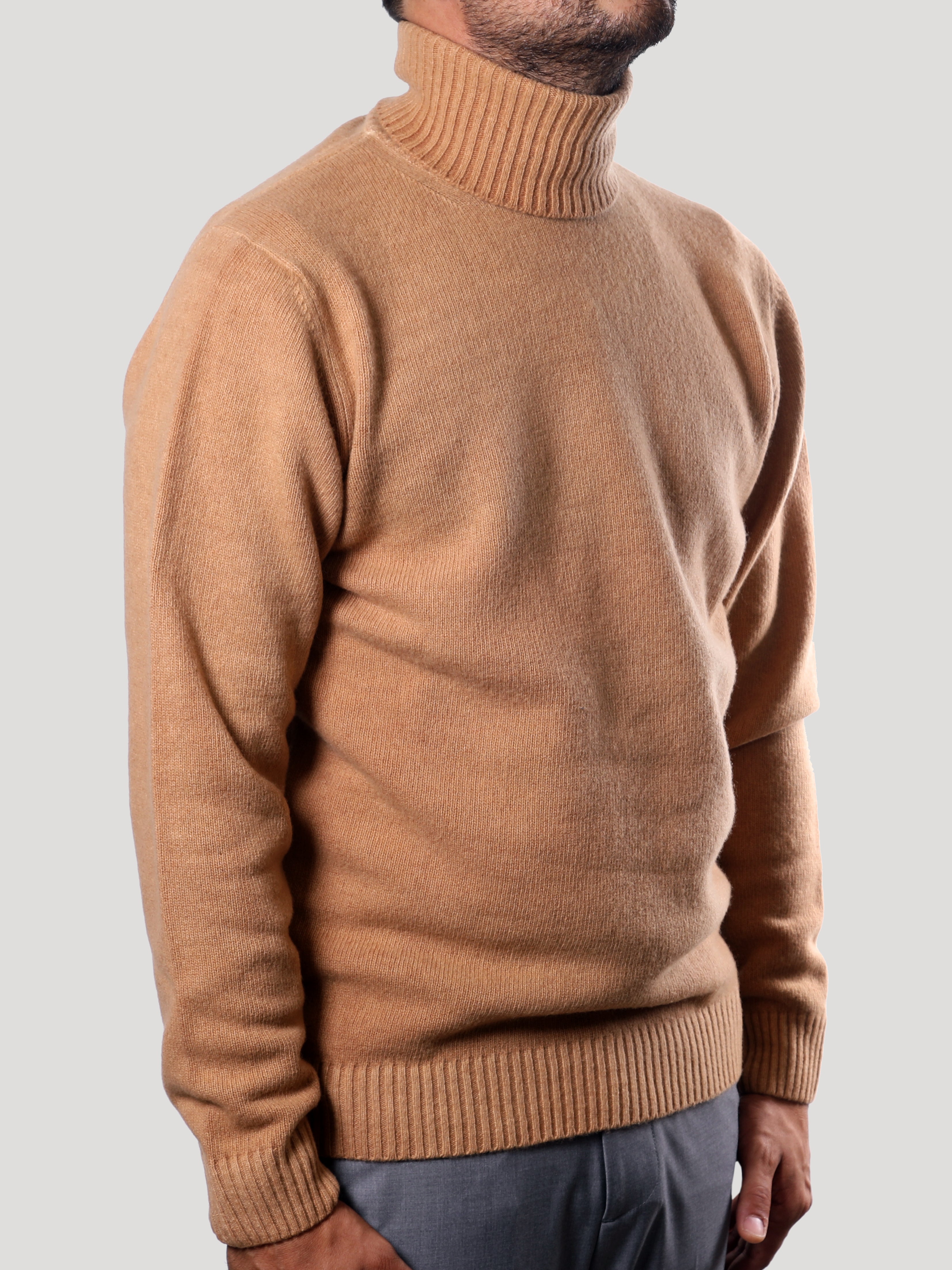 Maglione Collo Alto 100% Lana Made in Italy Cammello