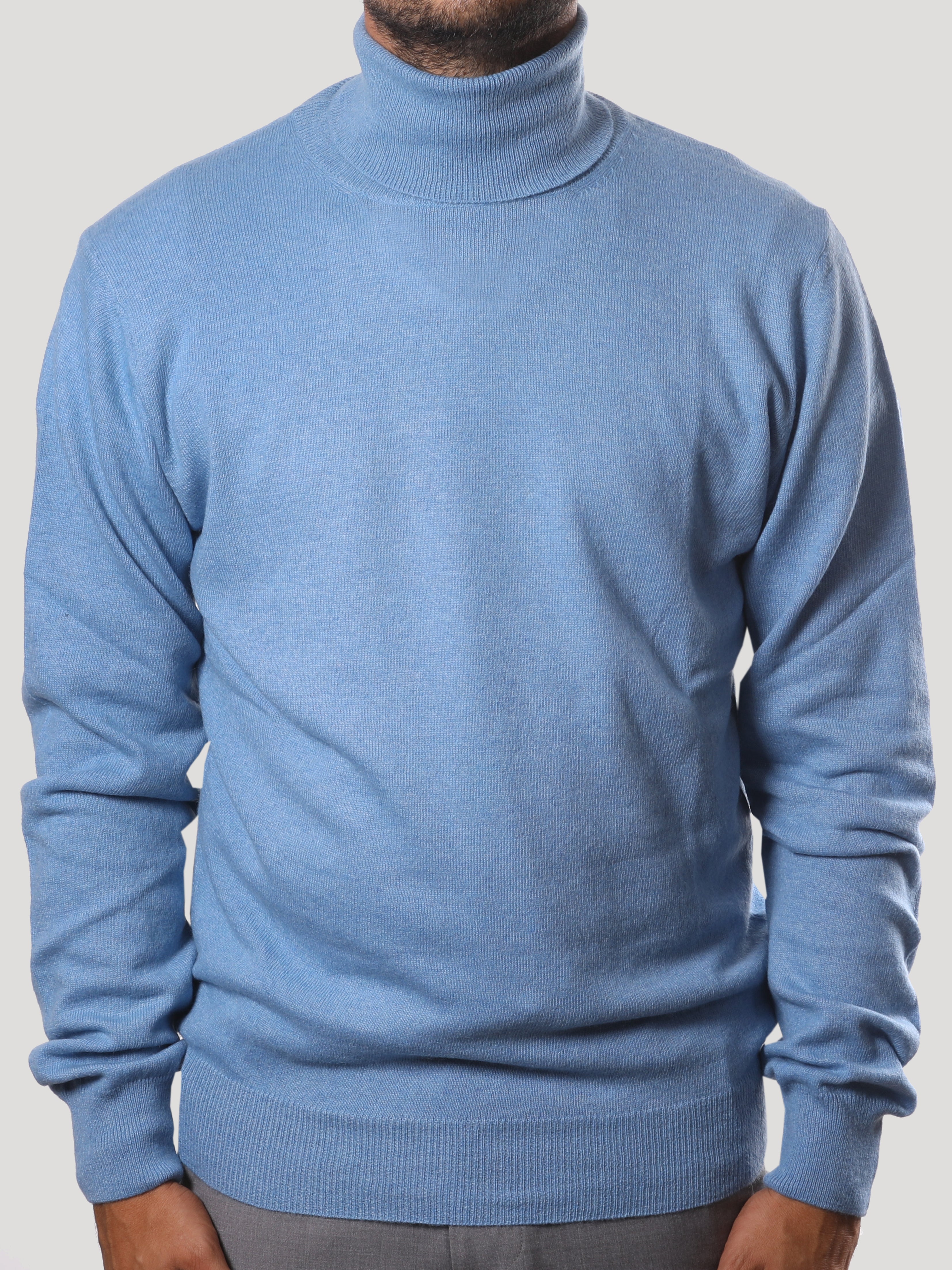 Maglione Collo Alto in Cashemere Made in Italy Cielo