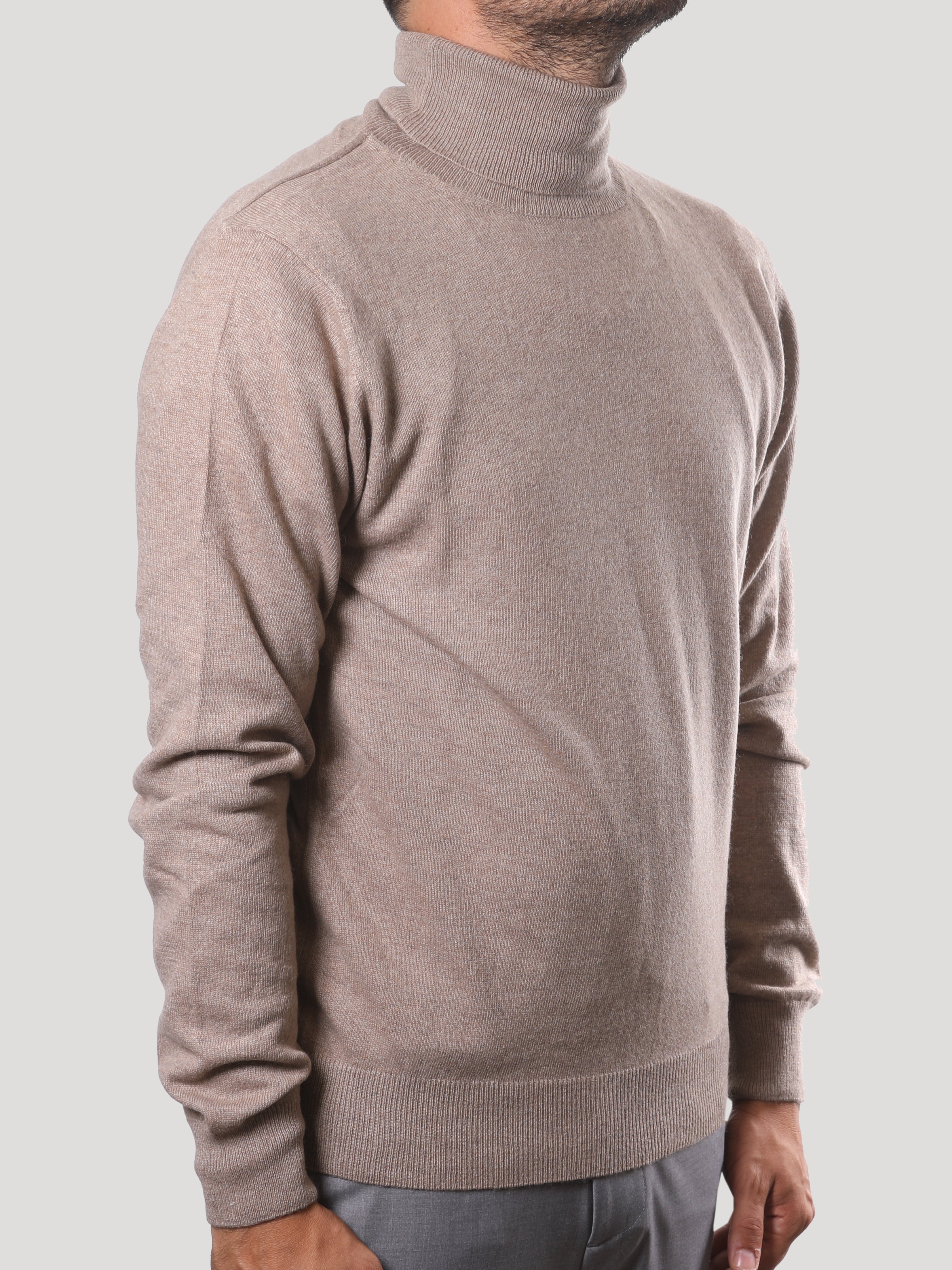 Maglione Collo Alto in Cashemere Made in Italy Sabbia