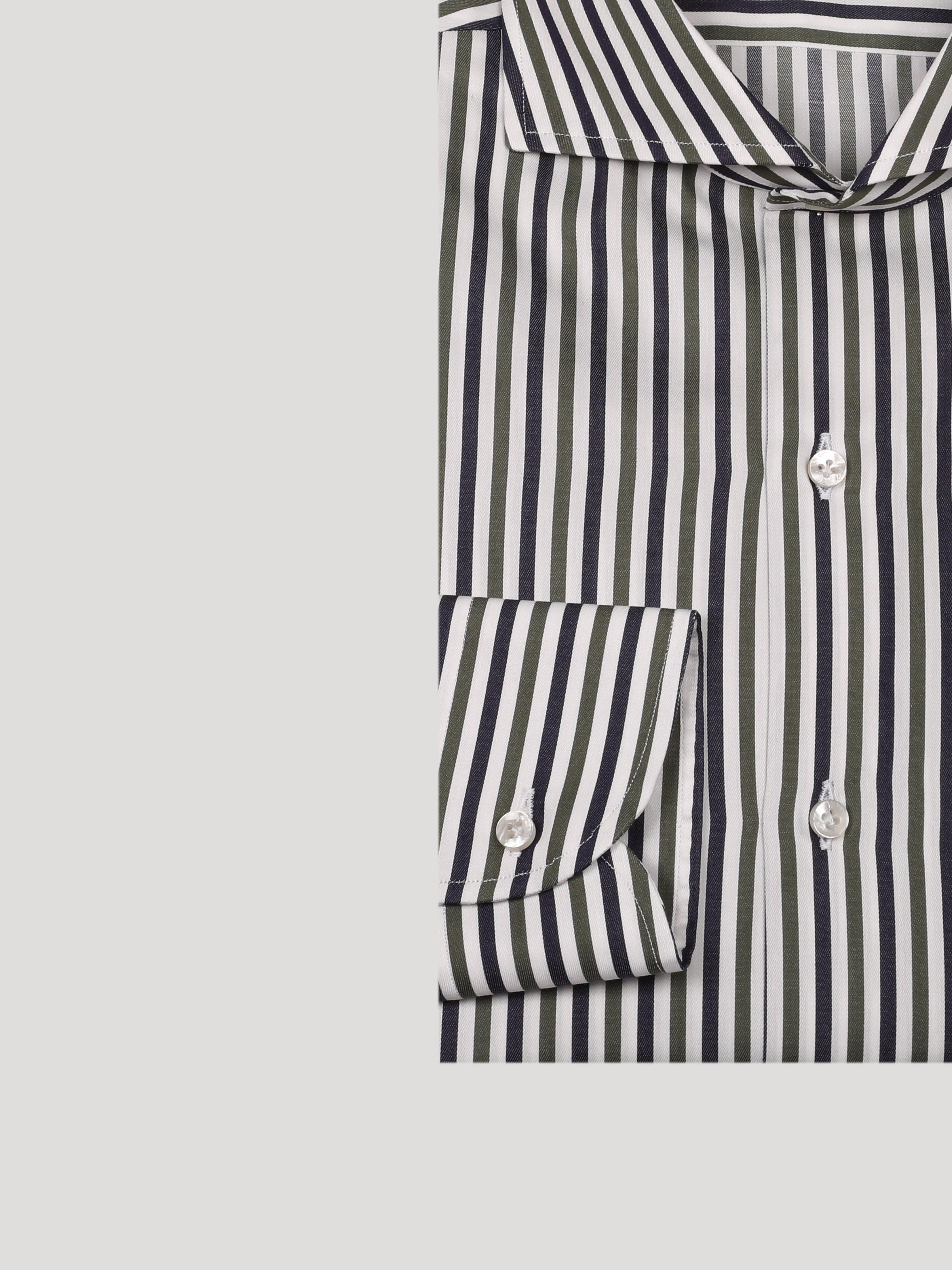 Camicia Slim Sartoriale Collo Mezzo Francese Soft Made In Italy Stelvio Verde