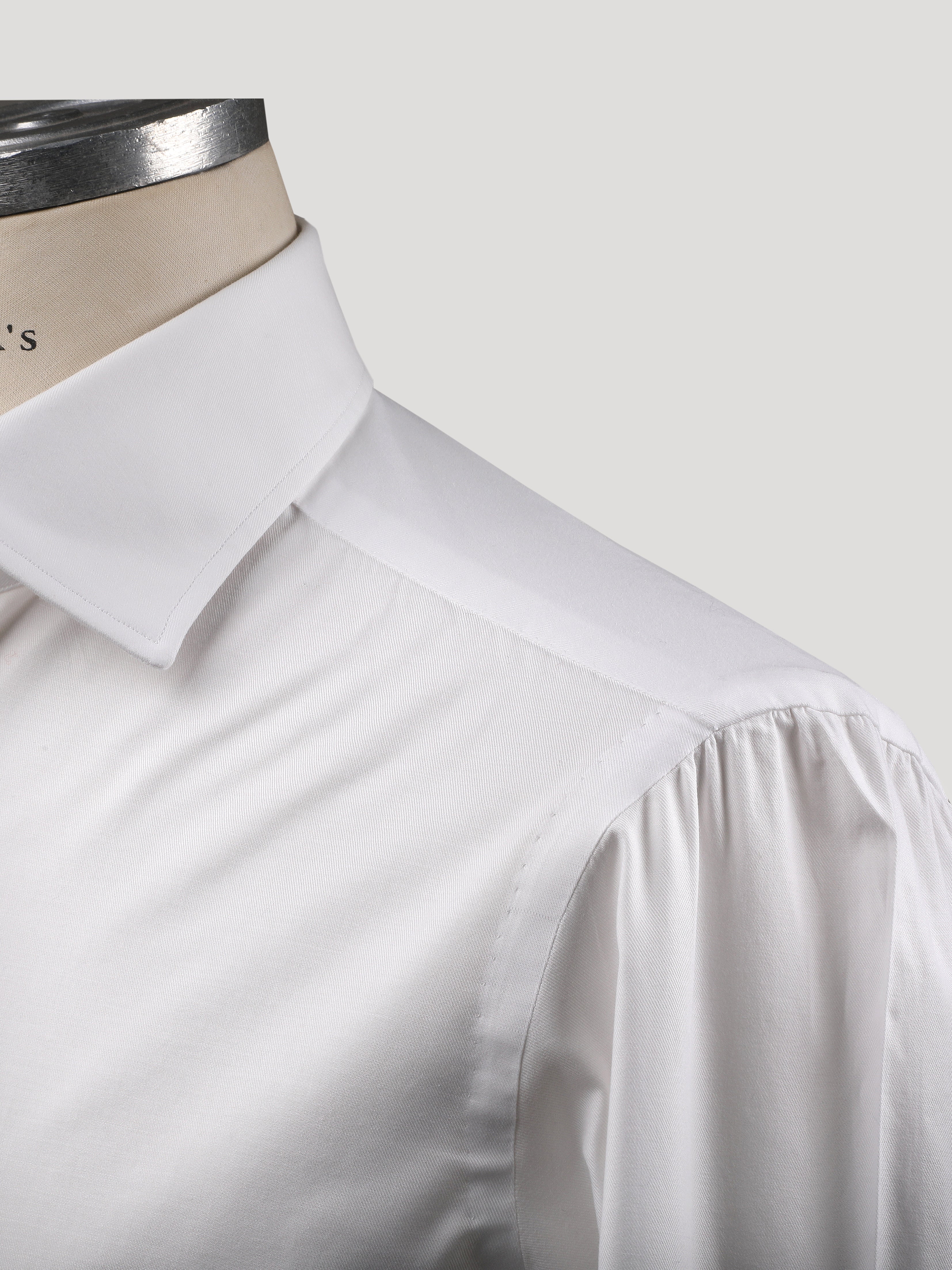 Camicia REGULAR Fit Sartoriale Collo Mezzo Francese Bianca 3 PASSAGGI A MANO Napoletanità